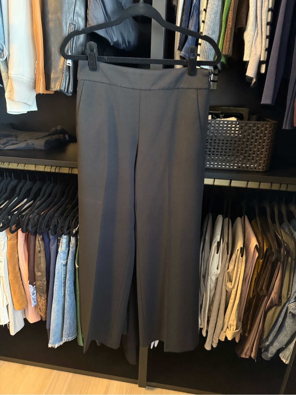 Women's Black Wide-Leg Dress Pants